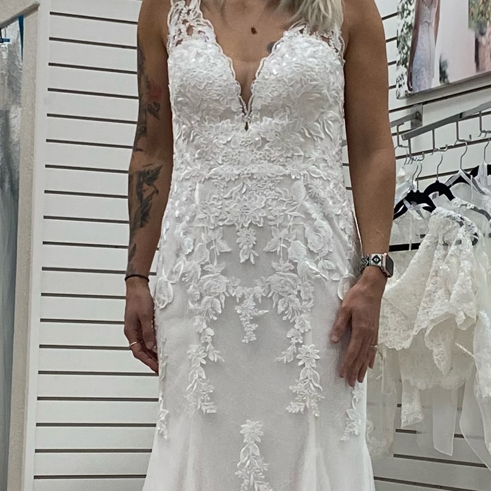 Wedding dress